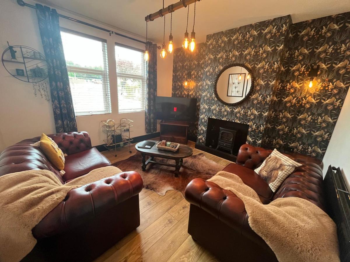 Royston Village, Barnsley, 1930'S Contemporary Villa Экстерьер фото